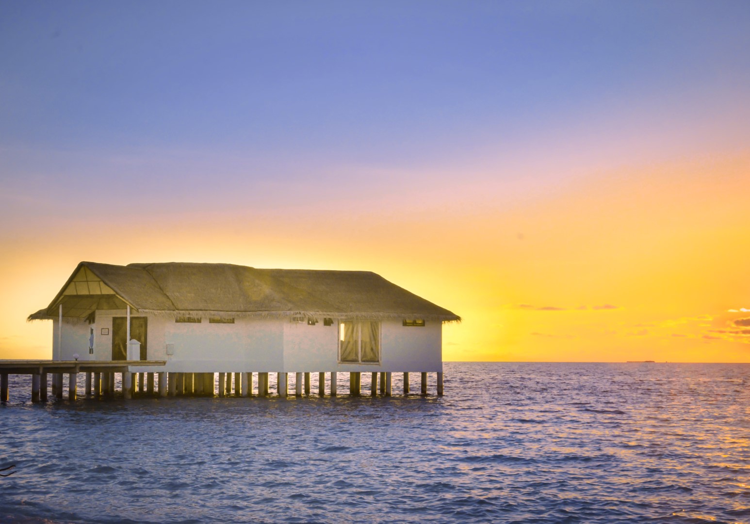 Angaga Island Resort & Spa